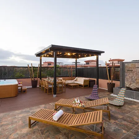 Giraud I - Luxurious Secluded Next To The Sea فيلة