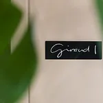 Giraud I - Luxury Modern Next To The Sea With Jacuzzi & Pool לאחארס